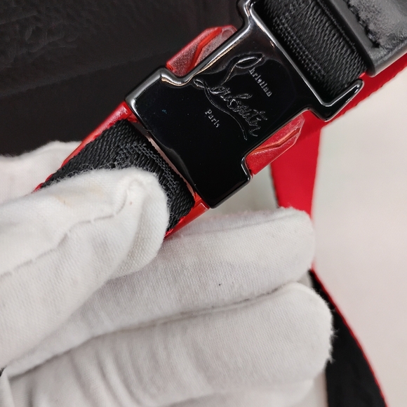 CHRISTIAN LOUBOUTIN Crossbody Bag LOUBILAB phone pouch - Picture 6 of 13